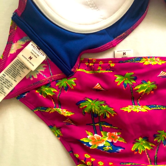 Cute Swimming suit - Picture 2 of 2